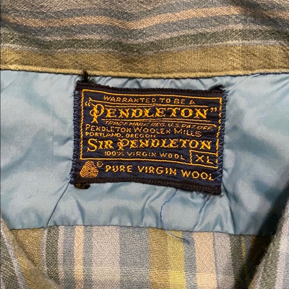 Men’s Pendleton Shirt - Picture 6 of 7
